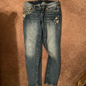 Vigoss Ankle Jeans in skinny fit.